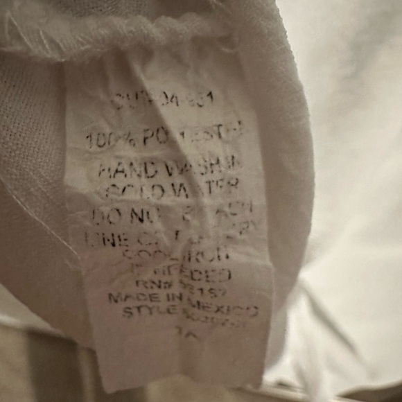 Star Vixen White Balloon Sleeve Top 1X - Picture 6 of 6